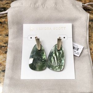 Kendra Scott Marty Drop earrings